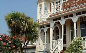 Queenswood Hotel